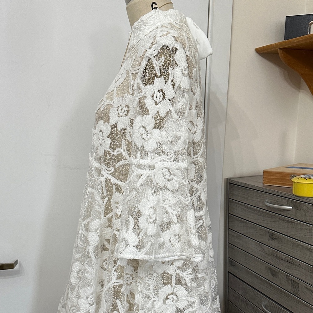 Free People White Floral Lace Dress see through gorgeous lace🤩🤩🤩 - Picture 8 of 15